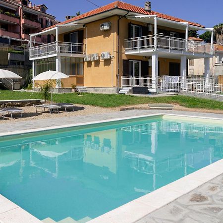 Il Gattino Di Porto - Apt 1 - Monolocale Veranda Piscina Imperia Exterior foto