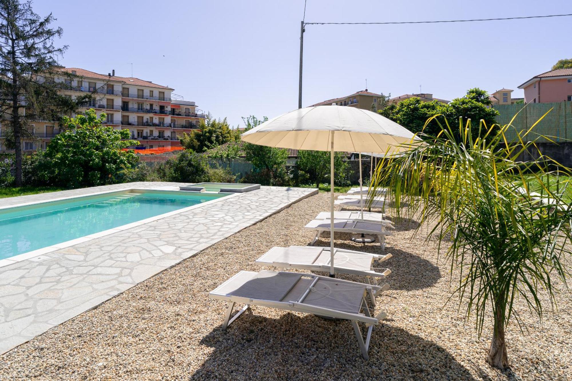 Il Gattino Di Porto - Apt 1 - Monolocale Veranda Piscina Imperia Exterior foto